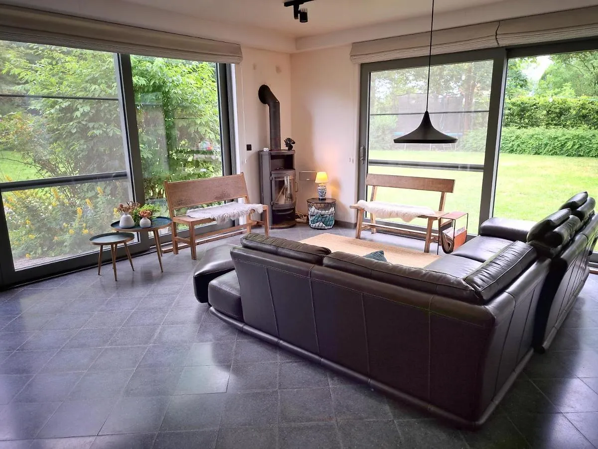 Guest House Tomorrowland Kontich
