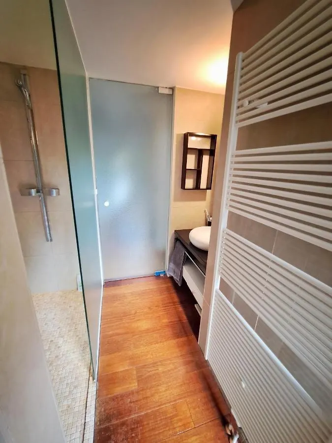 Homestay Guest House Tomorrowland Kontich Belgium